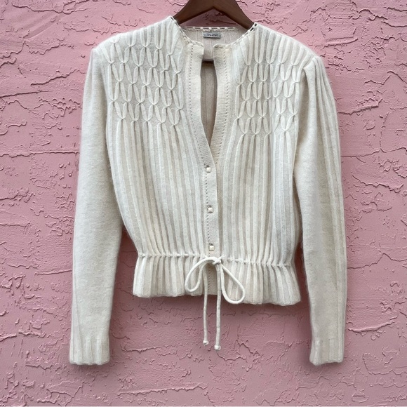 Vintage Tahari Cardigan Sweater Cream Lambswool Angora Hong Kong Size Medium - Picture 1 of 7